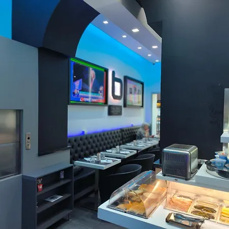 Trevi Contemporary Suite-3
